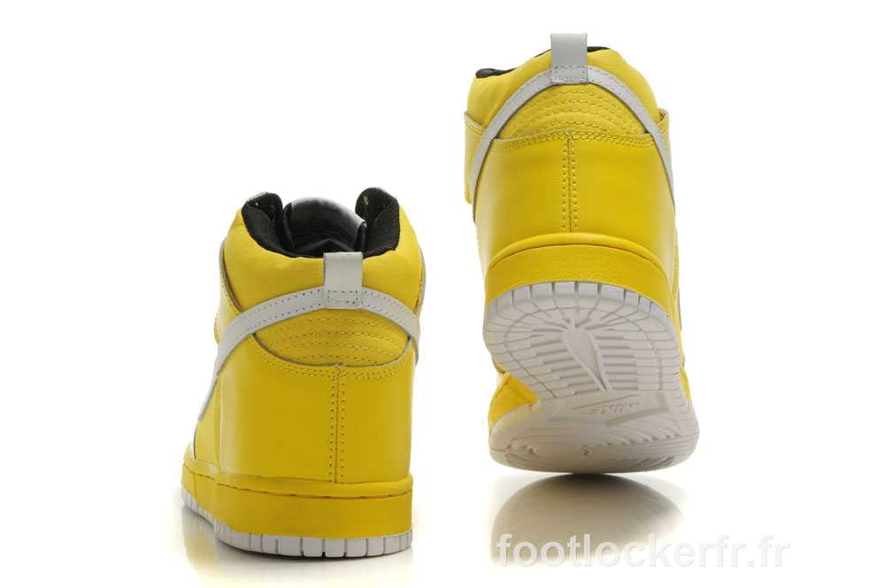 nike dunk high pas cher discount pas cher nike what the dunk us9.5,eur43,uk8.5 nouveaustyle